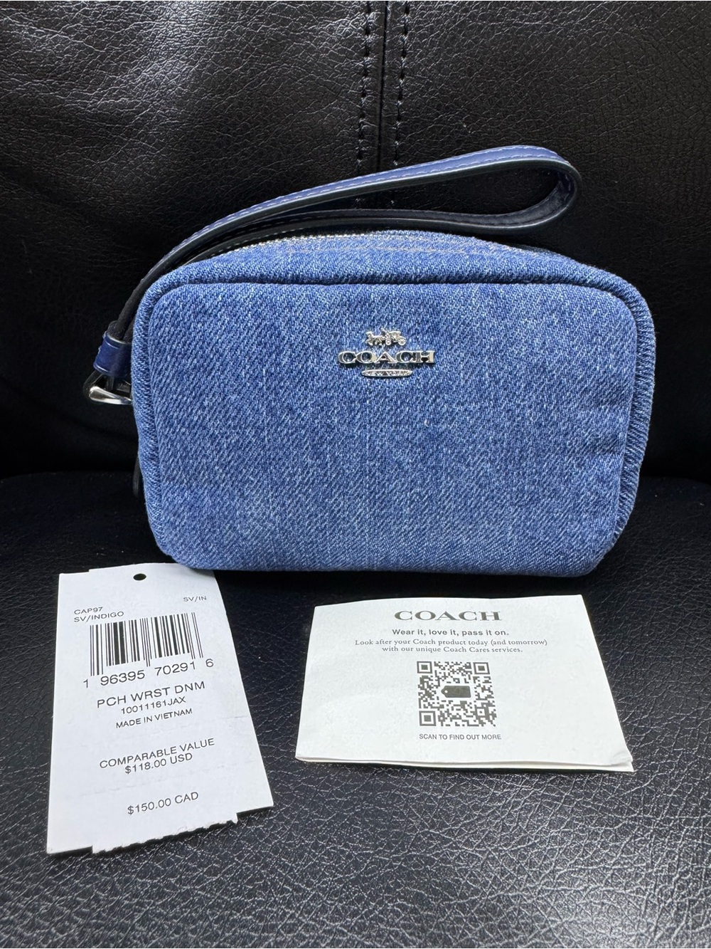Coach NWT Denim wrist pouch